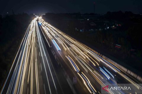 Arus balik meningkat, rekayasa lalu lintas di jalan tol Transjawa diberlakukan