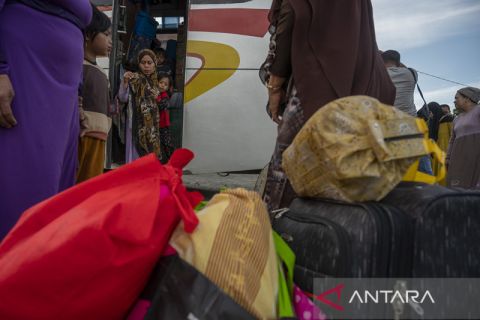 Arus Balik Lebaran Lewat Darat ke Palu