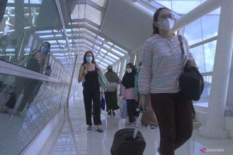 PUNCAK ARUS BALIK DI BANDARA EL TARI KUPANG