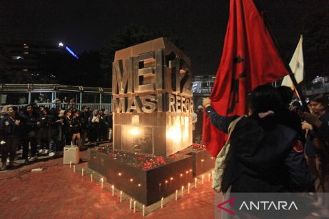 Malam gelora memperingati tragedi 12 Mei Trisakti