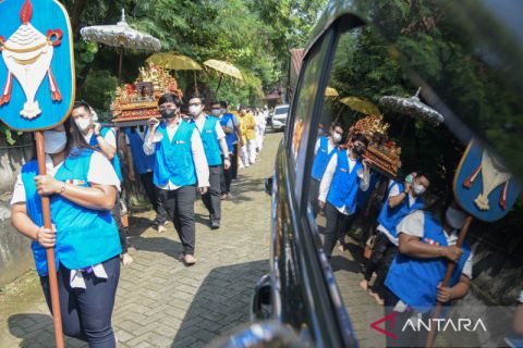 Perarakan rupang Buddha saat Waisak 2566BE