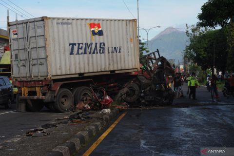 Kecelakaan truk trailer di Boyolali