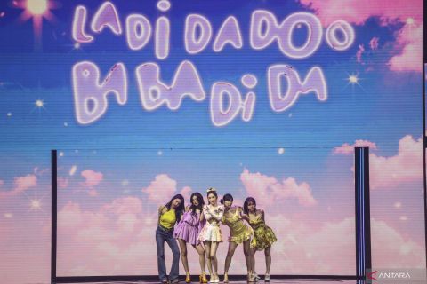 Penampilan Red Velvet, BCL, Ari Lasso, dan Padi Reborn di Allo Bank Festival