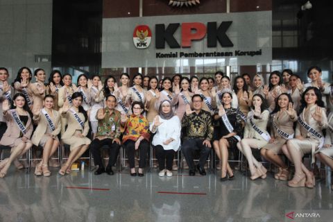 Kunjungan Finalis Putri Indonesia ke KPK