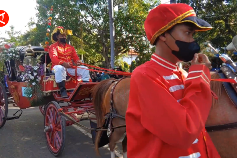 Kirab budaya dan arak-arakan tombak Abirawa kembali digelar di Batang