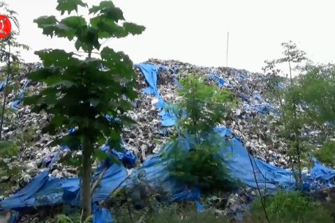 Volume sampah di Ngawi pada bulan puasa alami sedikit peningkatan