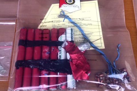 Ternyata bawa bom palsu, ini motif peneror bank di Majalengka