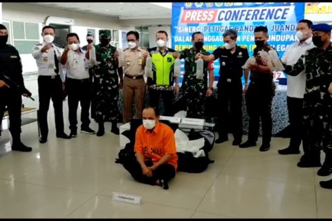 Petugas gabungan Juanda gagalkan penyelundupan benih bening lobster