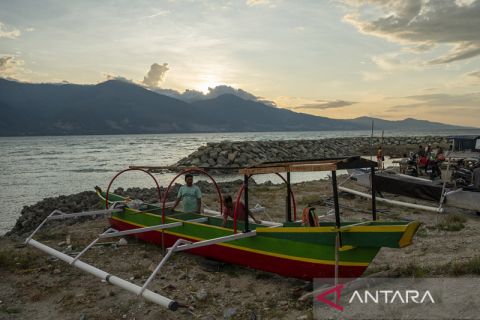 Jasa Penyewaan Perahu Untuk Mancing