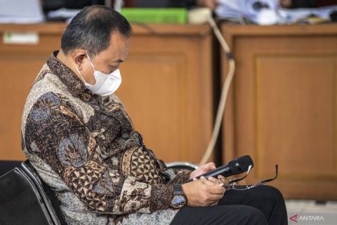 Dodi Reza Alex Noerdin Jalani Sidang di Palembang