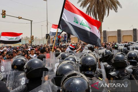 Warga Irak berdemo tuntut lapangan pekerjaan