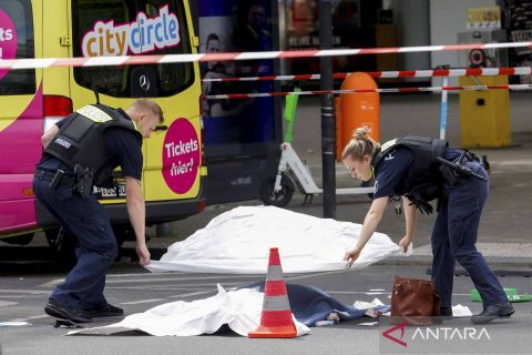 Mobil tabrak kerumunan orang di Berlin, satu tewas dan puluhan luka-luka