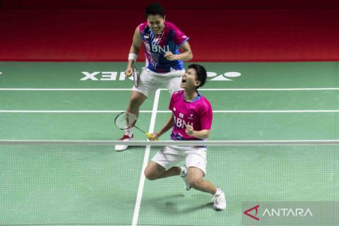 Apriyani dan Fadia pijakan kaki di Semi Final Indonesia Masters 2022