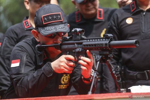 Lomba menembak sambut Hari Bhayangkara ke-76 Polri