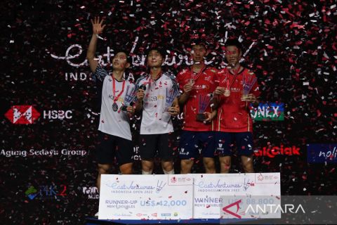 Ganda putra China Liu Yu Chen/Ou Xuan Yi juara Indonesia Open 2022