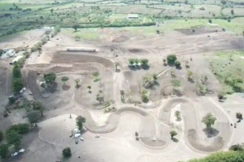 Alasan sirkuit cross Samota paling indah dan menantang di dunia