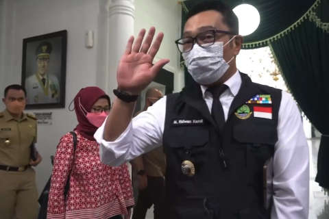 Gubernur Jabar kembali izin ke Swiss setelah dapat kabar soal Eril