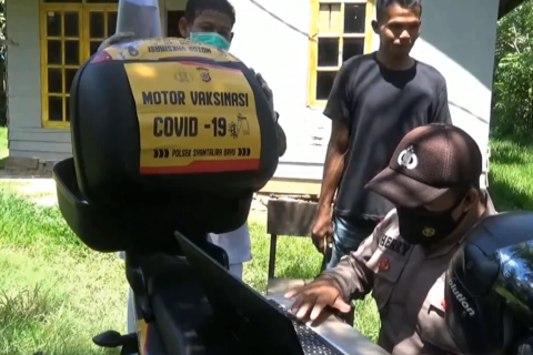 Polsek Syamtalira Bayu ciptakan motor vaksinasi