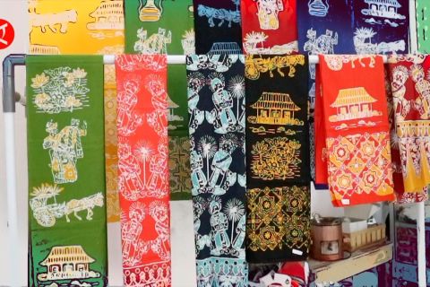 Melestarikan batik Betawi dari pesisir hingga pusat kota