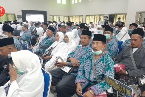 Embarkasi Lombok lepas kloter haji perdana asal Kota Mataram