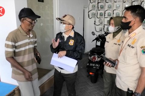 Petugas gabungan di Kota Malang tindak para penunggak pajak