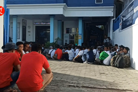 Wagub NTB ingatkan bahaya menjadi PMI ilegal