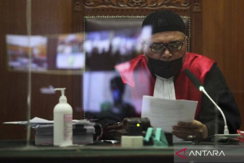 Vonis mati untuk kurir 43,4 kg sabu