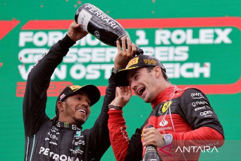 Penantian 19 tahun berakhir, Charles Leclerc jadi pembalap Ferrari pertama sejak Schumacher yang juara GP Austria
