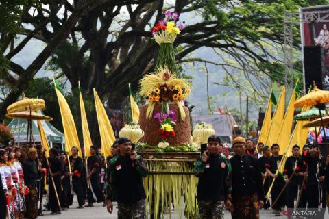 Larungan Telaga Ngabel Ponorogo