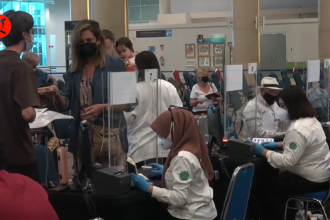 Cegah PMK, Bandara Ngurah Rai Bali dipasangi karpet disinfektan