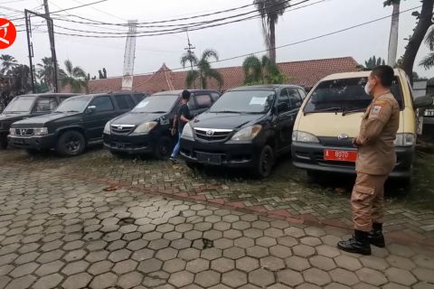 Kejar target PAD, Pemkab Pandeglang lelang kendaraan dinas