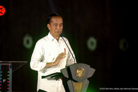 Presiden imbau warga Labuan Bajo jaga kebersihan lokasi wisata