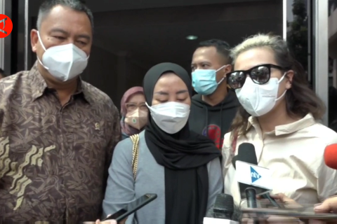 Puteri pertama alm. Tjahjo Kumolo sampaikan kondisi terakhir ayahanda