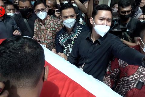 Jenazah Tjahjo Kumolo telah diberangkatkan dari RS Abdi Waluyo