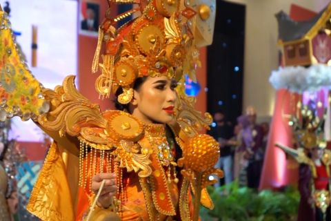 Melihat kemeriahan Hulonthalo Art and Craft festival 2022