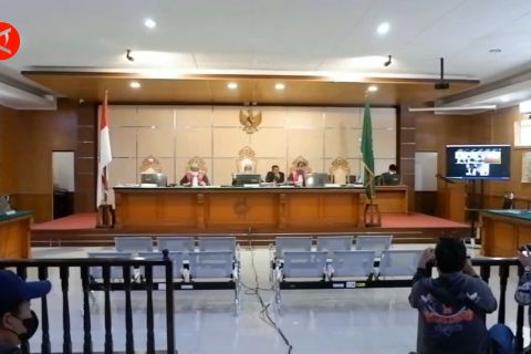 Sampaikan eksepsi, Ade Yasin nilai jaksa KPK tidak cermat