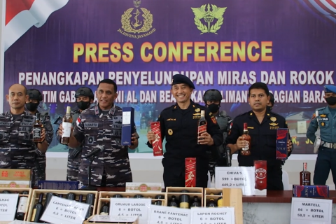 TNI AL gagalkan penyelundupan miras dan rokok asal Singapura