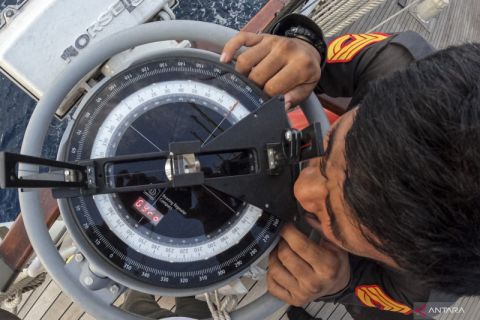 Praktik navigasi astronomi Taruna AAL