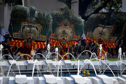 Seni Reog hibur peserta upacara HUT Kemerdekaan RI