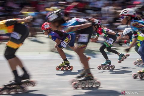 Ribuan atlet balap sepatu roda berlaga di Solo