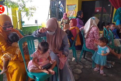 Cara menekan angka stunting di Kabupaten Batang dan Provinsi Riau
