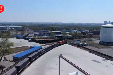 Liaoning luncurkan kereta pengangkut produk fotovoltaik ke Eropa