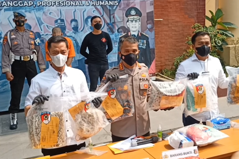 Polda Banten upayakan pemulihan psikologis anak korban