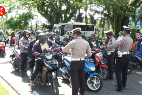 Polda Kalteng gelar razia kendaraan bermotor untuk tingkatkan PAD