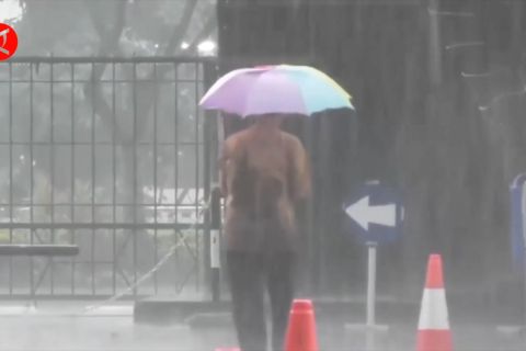 BMKG: Waspadai bibit siklon atau siklon tropis hingga Oktober