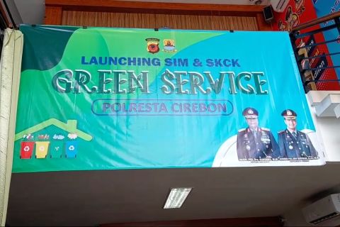 Layanan SIM dan SKCK di Polresta Cirebon bisa dengan sampah plastik