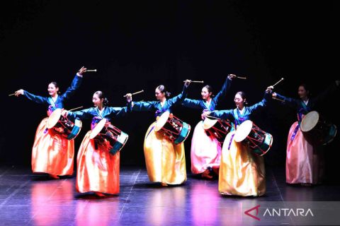 Pertunjukan musik tradisional "Beautiful Korea, Dynamic Busan"