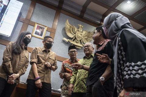 Menparekraf hadiri raker dengan Komisi X DPR