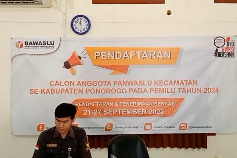 Bawaslu Ponorogo mencari calon Panwascam perempuan