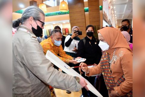 Ibu Negara Iriana buka Pameran Kriyanusa 2022